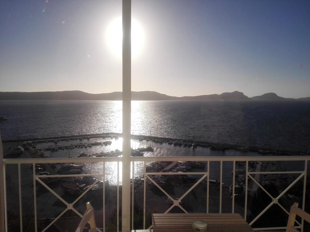 12 Gods Resort Pylos Exterior foto
