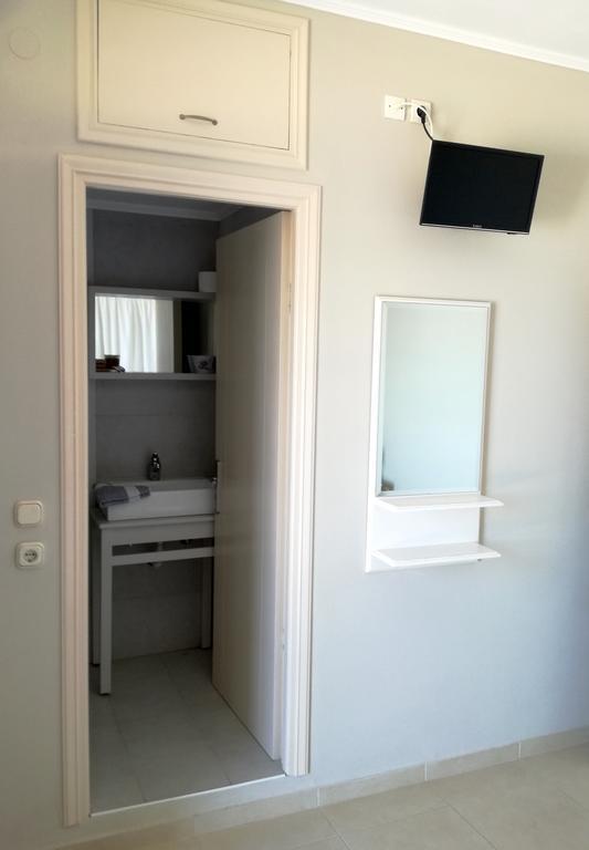 12 Gods Resort Pylos Exterior foto